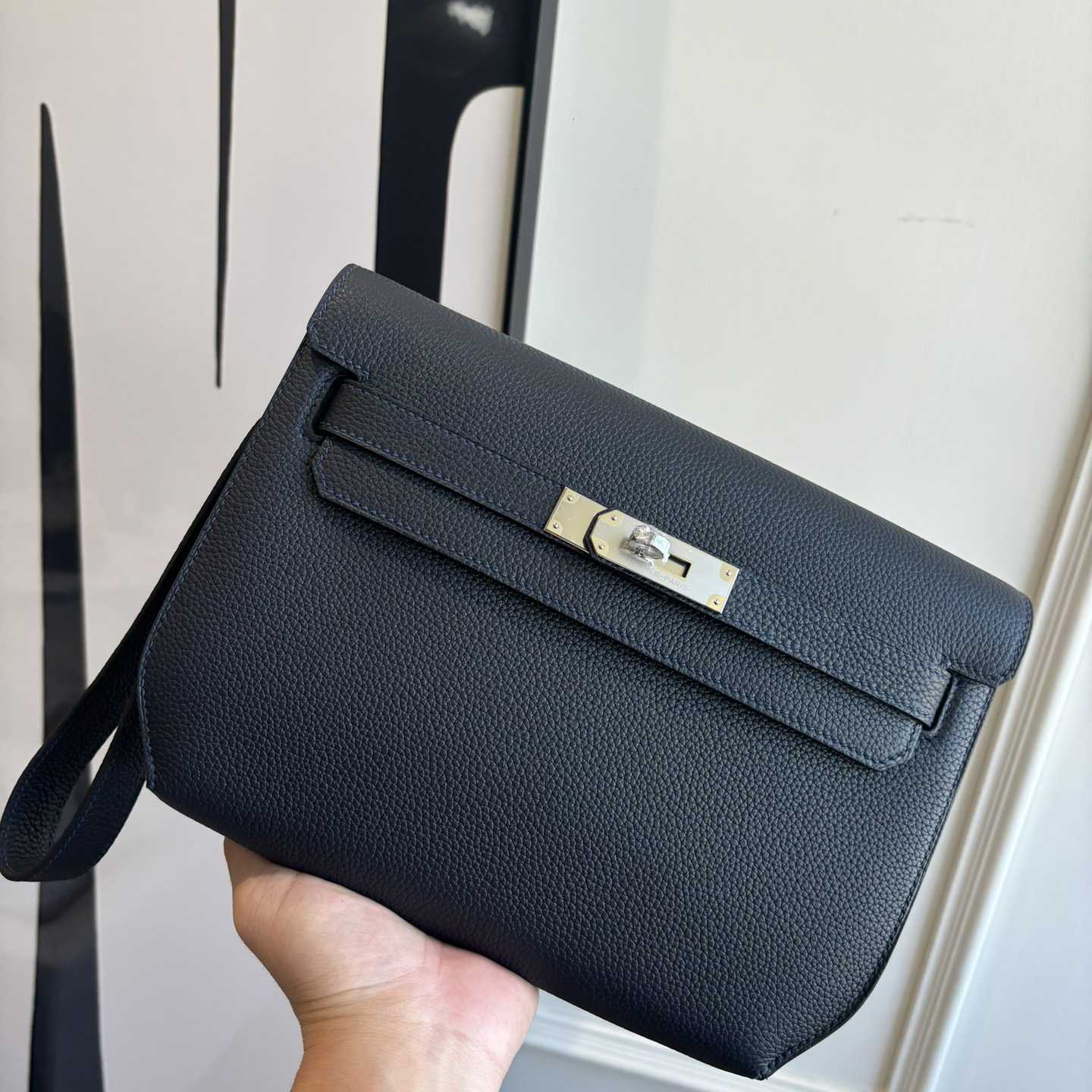 Hermes Kelly Depeches 25 Pouch - DesignerGu