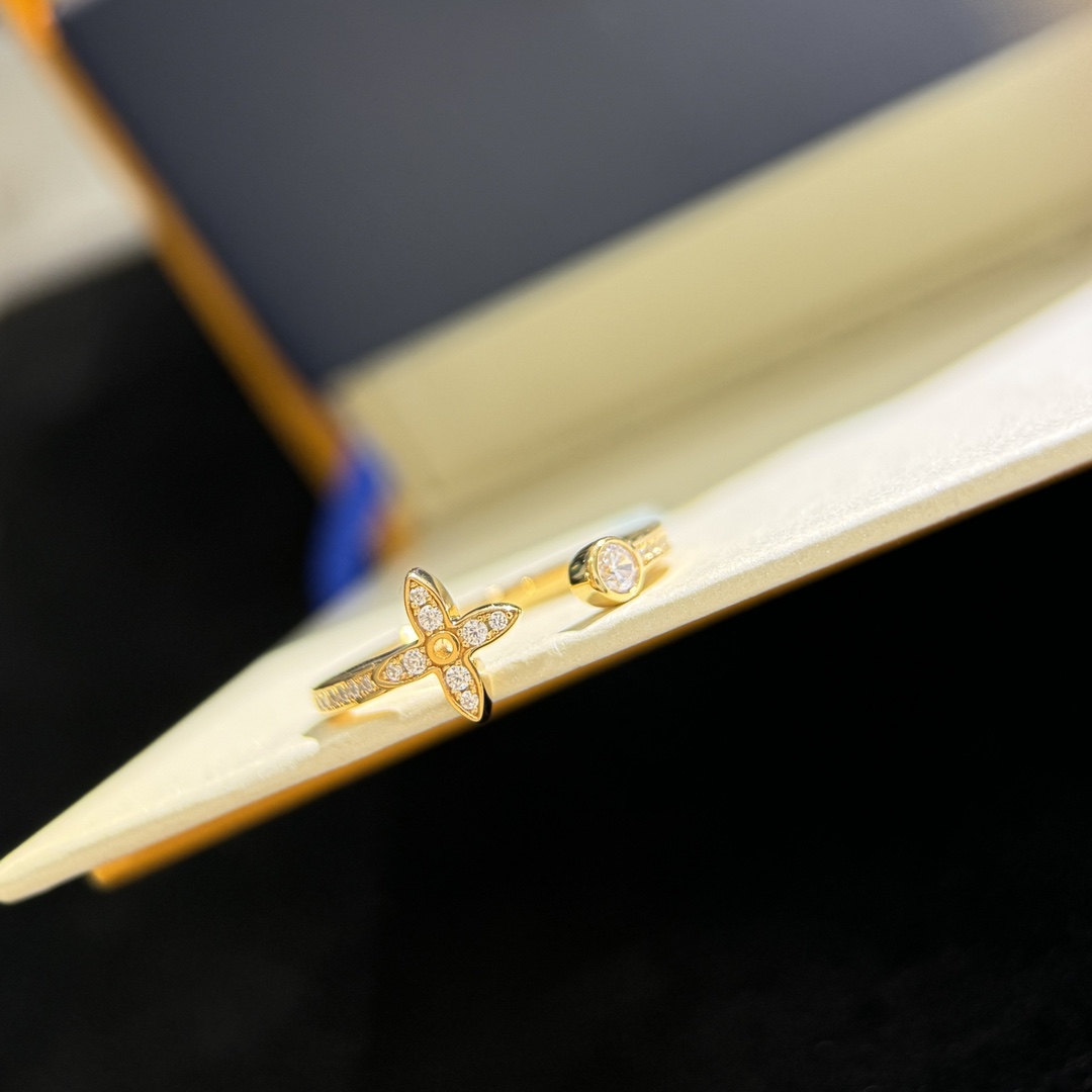 Louis Vuitton Idylle Blossom Single Ring - DesignerGu