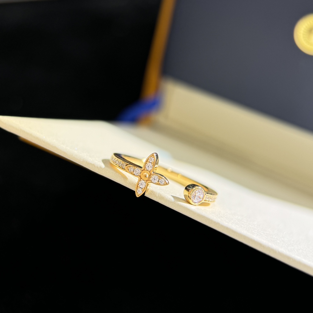 Louis Vuitton Idylle Blossom Single Ring - DesignerGu