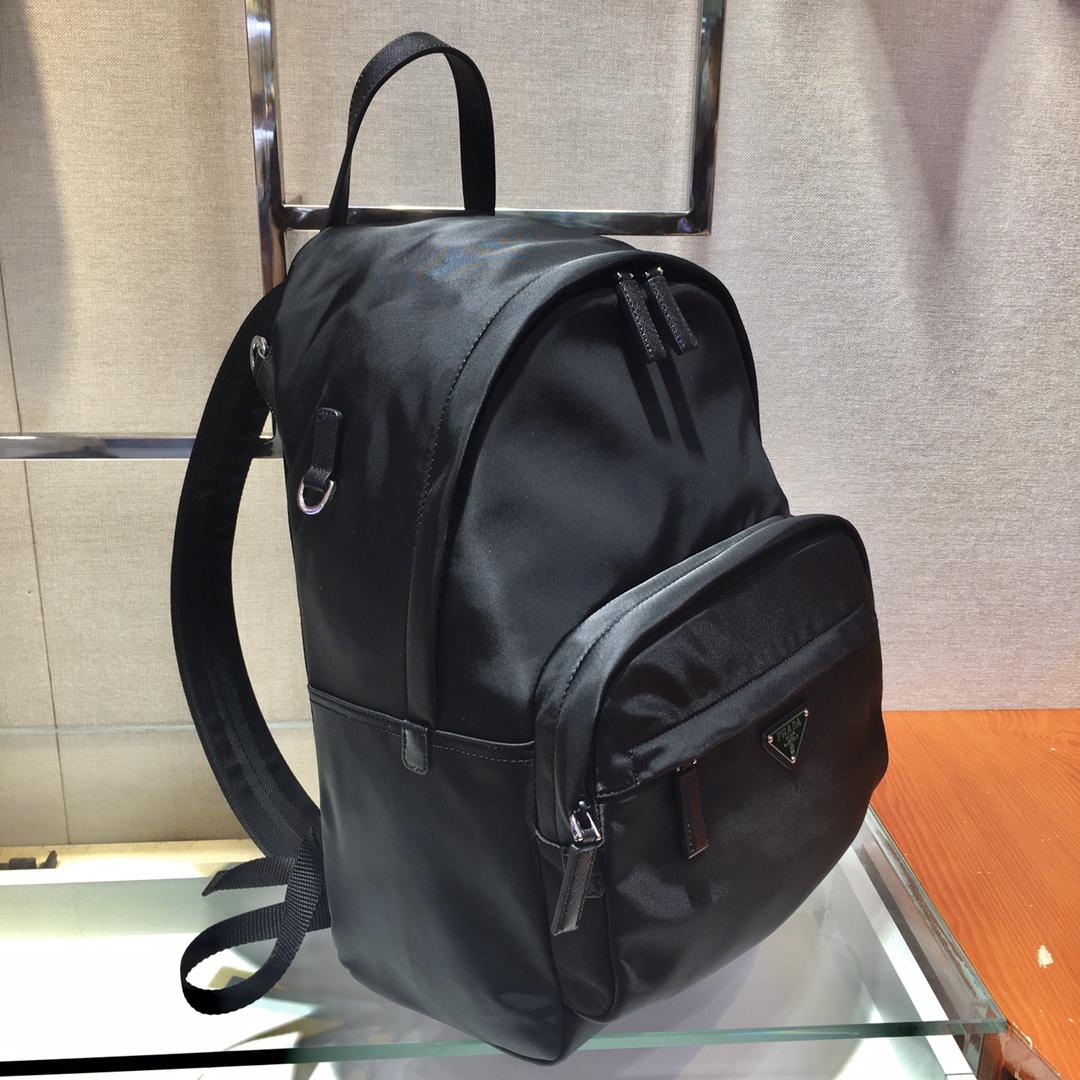 Prada Black Nylon And Saffiano Backpack   29*40*17cm - DesignerGu