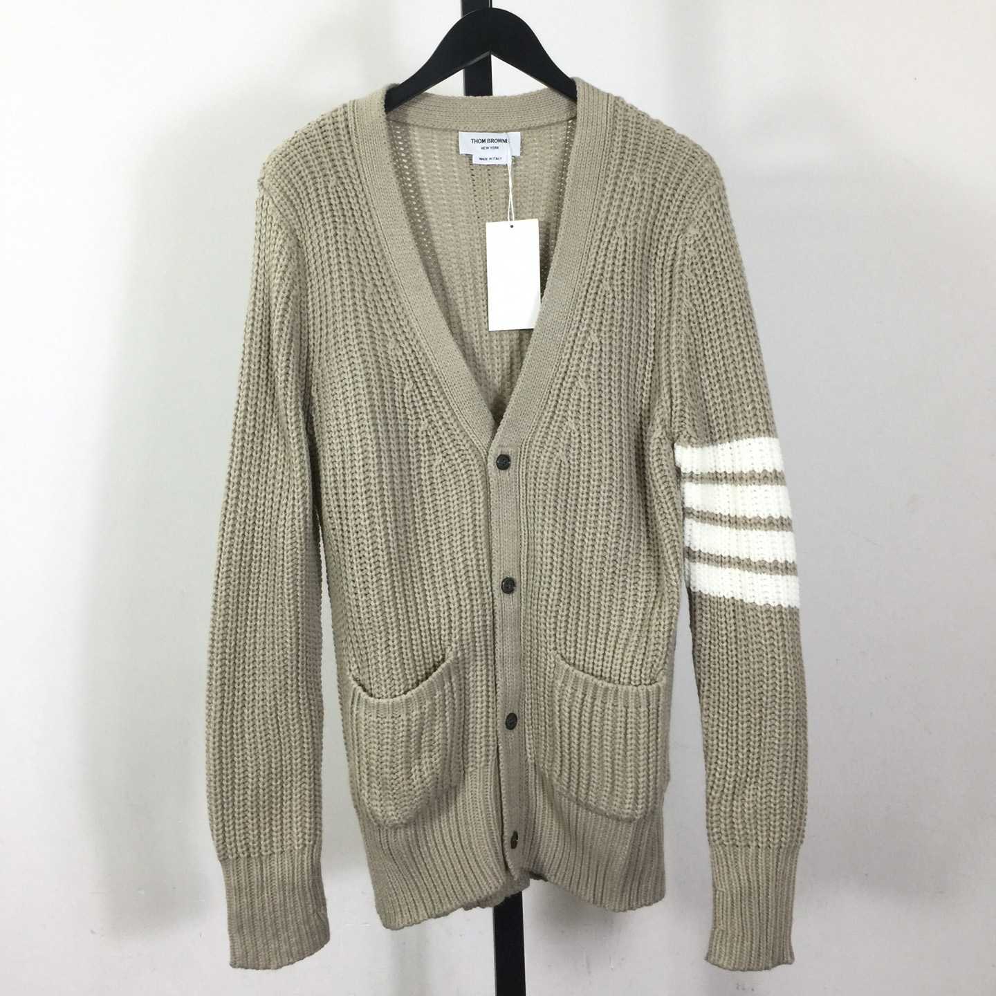 Thom Browne 4-Bar Cardigan - DesignerGu