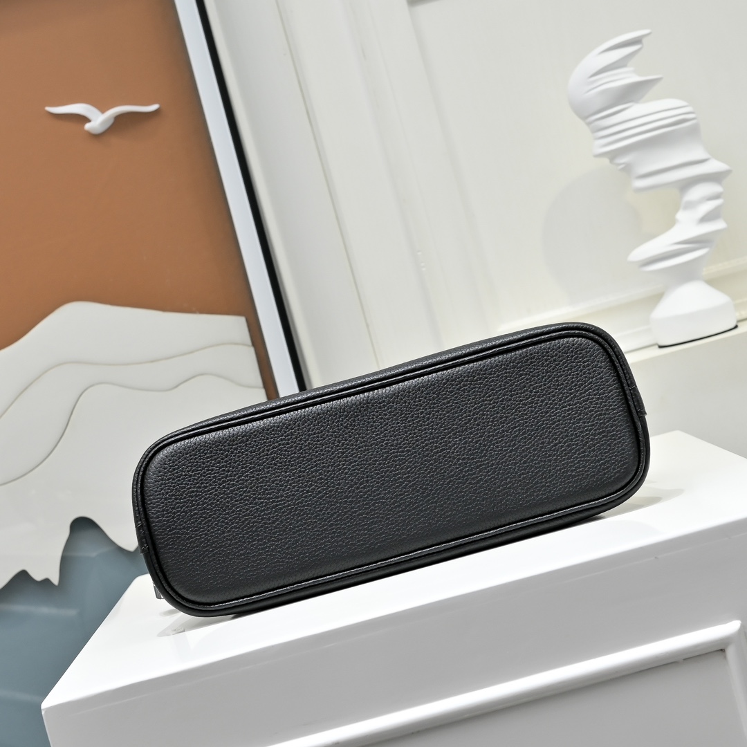 Hermès Bolide Messenger Bag - DesignerGu