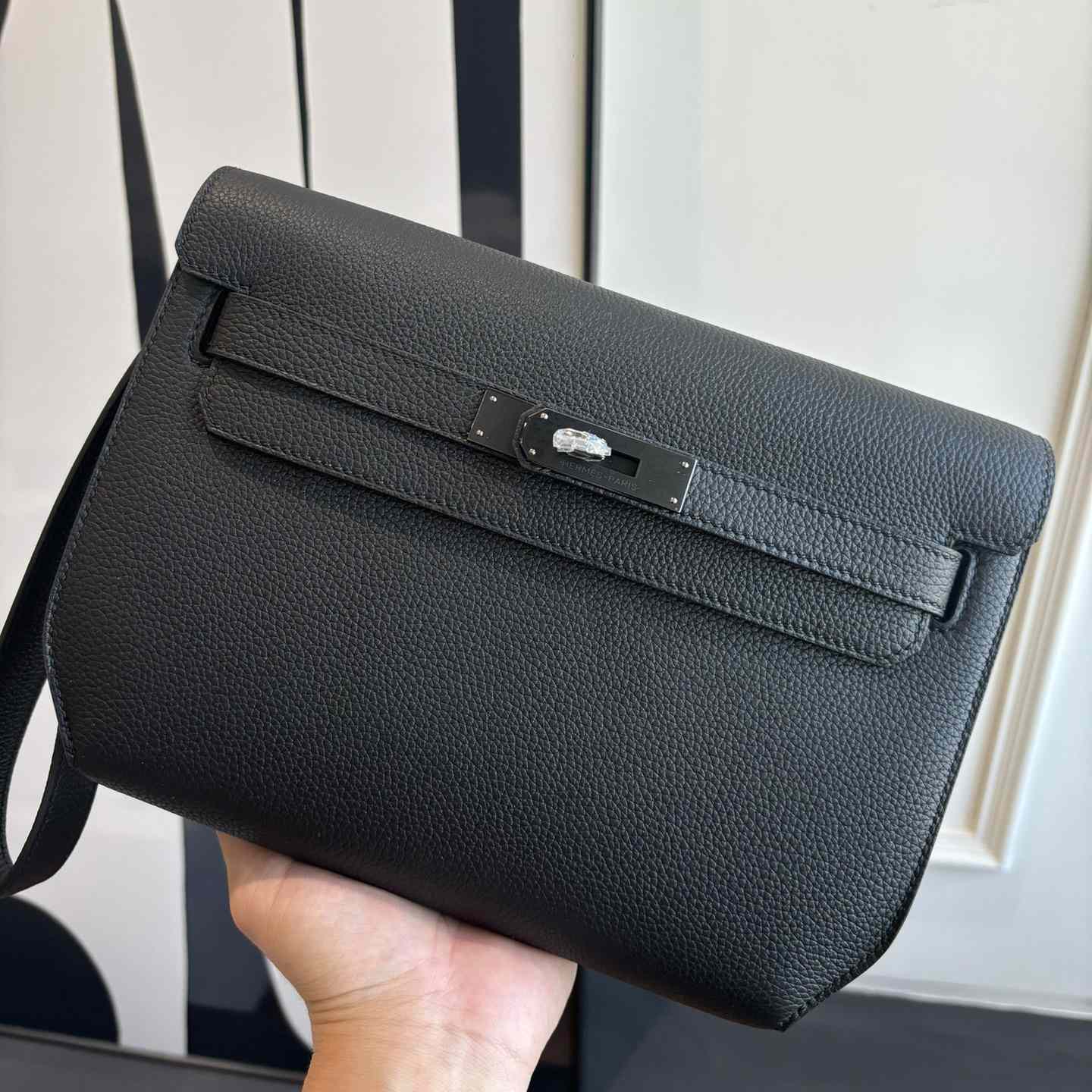 Hermes Kelly Depeches 25 Pouch - DesignerGu