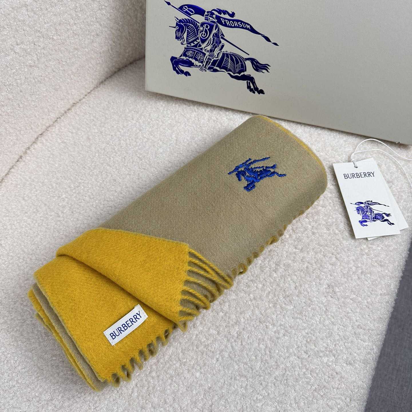 Burberry Reversible Cashmere Scarf - DesignerGu