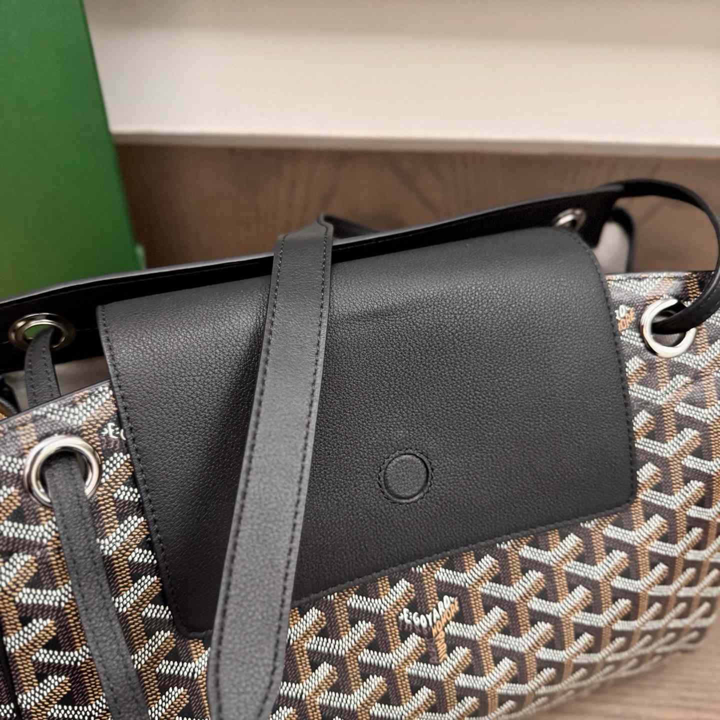 Goyard Rouette Souple Bag - DesignerGu