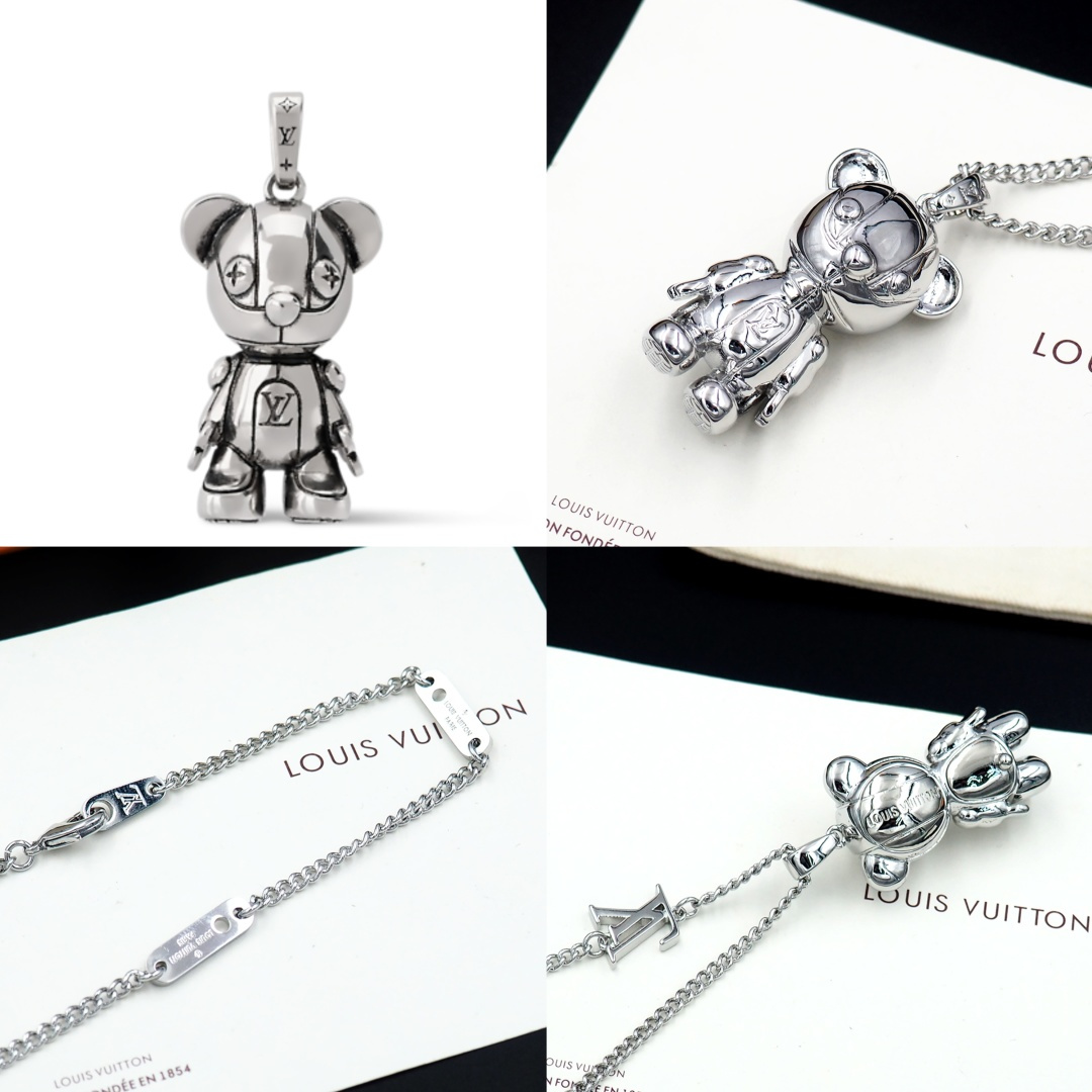 Louis Vuitton LV Louis Medium Charm S00  - DesignerGu