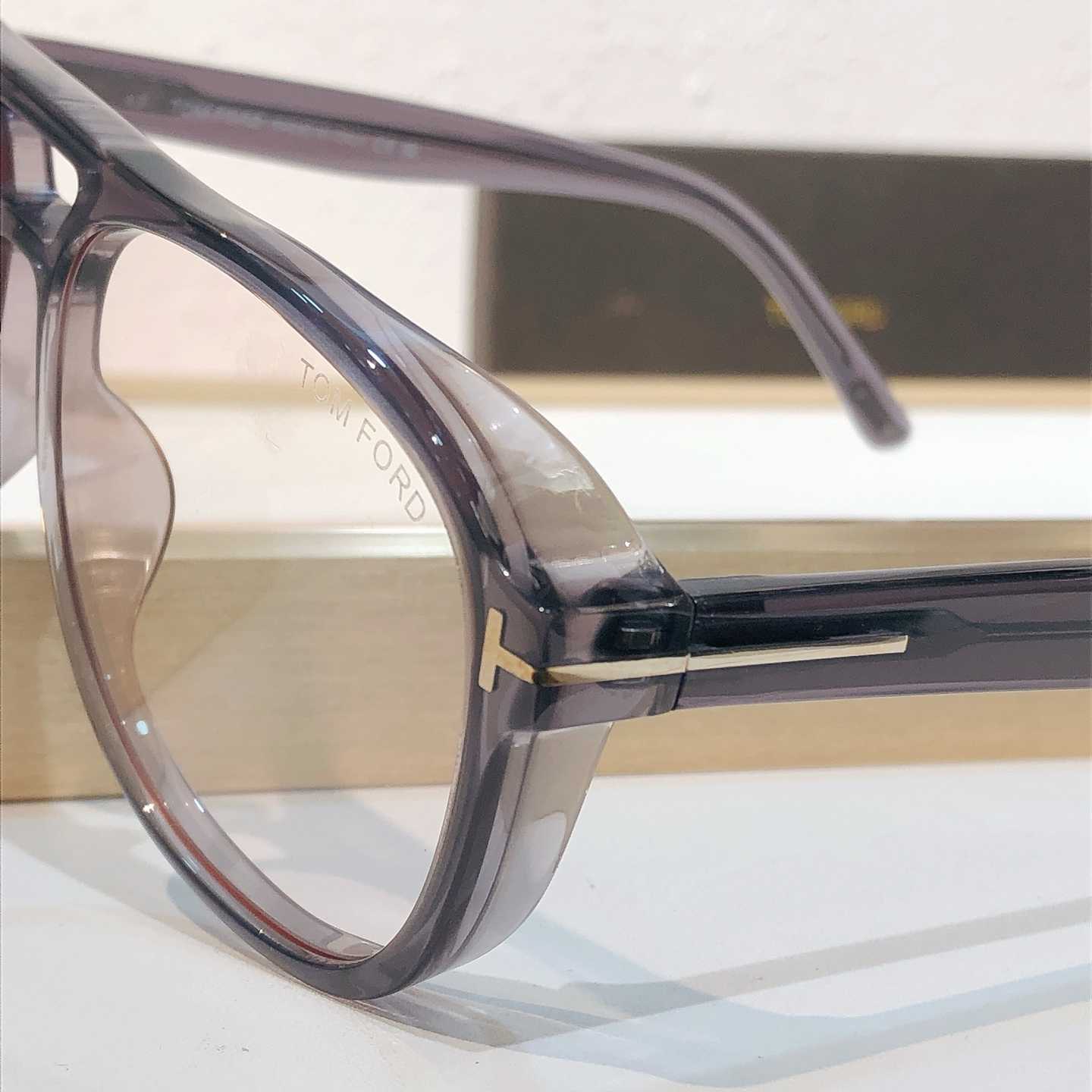 Tom Ford Resco 1022 Sunglasses - DesignerGu