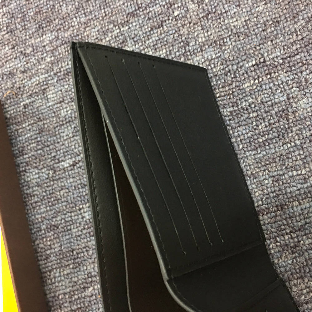 Short 6 Card Slots Billfold Wallet Black - 