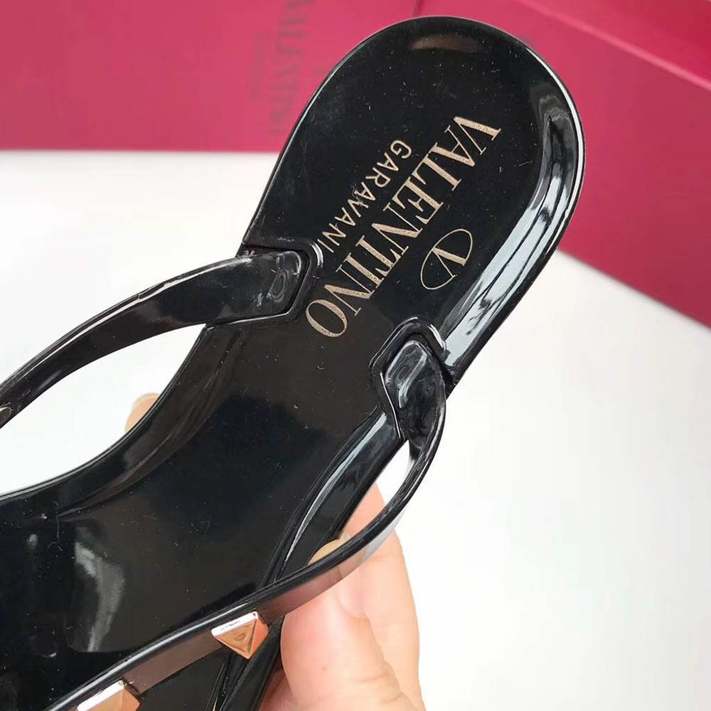 Valentino Garavani Rockstud PVC Flip Flop(Black) - 