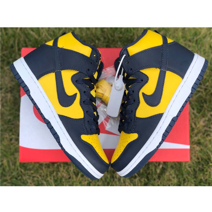Nike Dunk High 'Michigan' CZ8149-700  - 