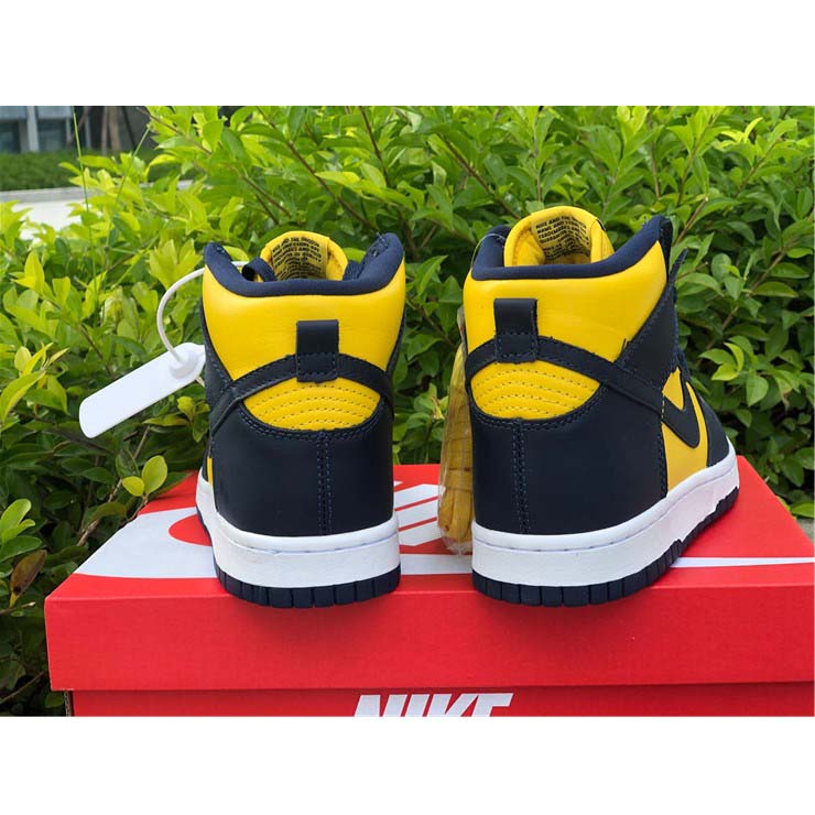 Nike Dunk High 'Michigan' CZ8149-700  - 