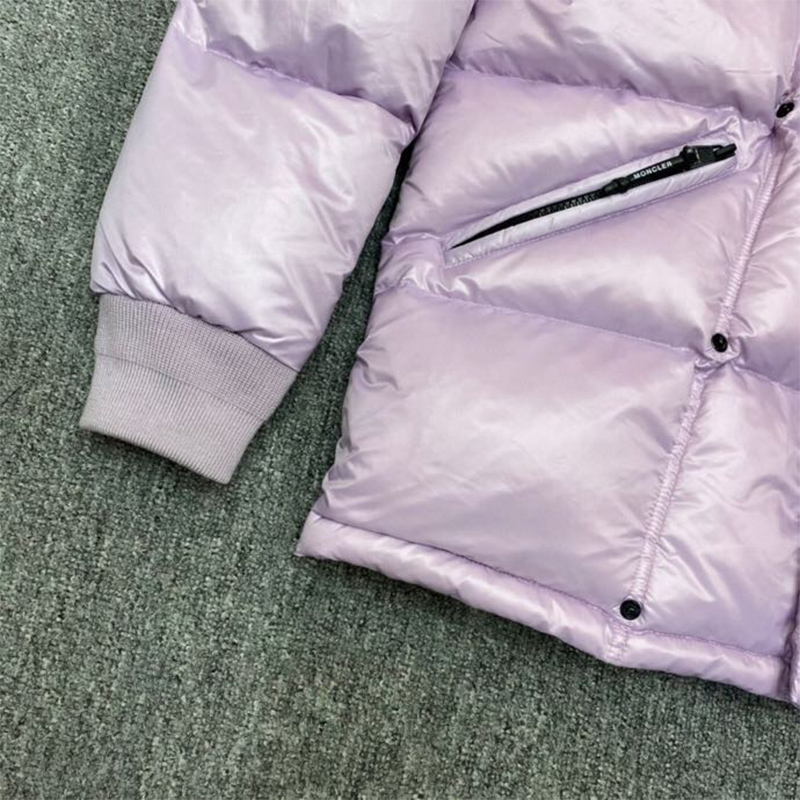 Moncler Anthemyx Short Down Jacket In Light Lilac - 
