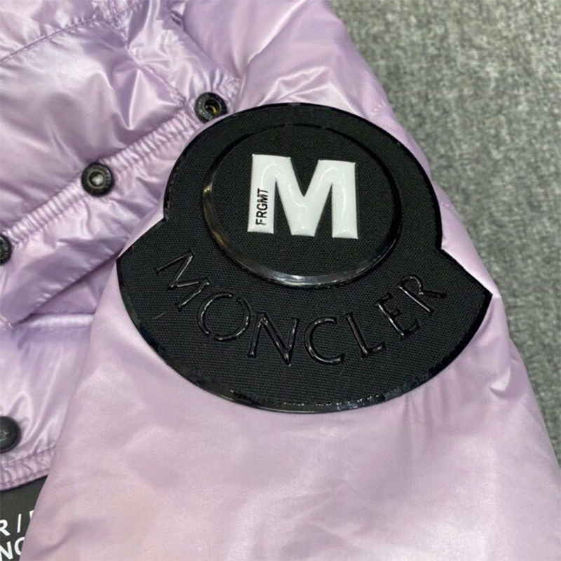 Moncler Anthemyx Short Down Jacket In Light Lilac - 