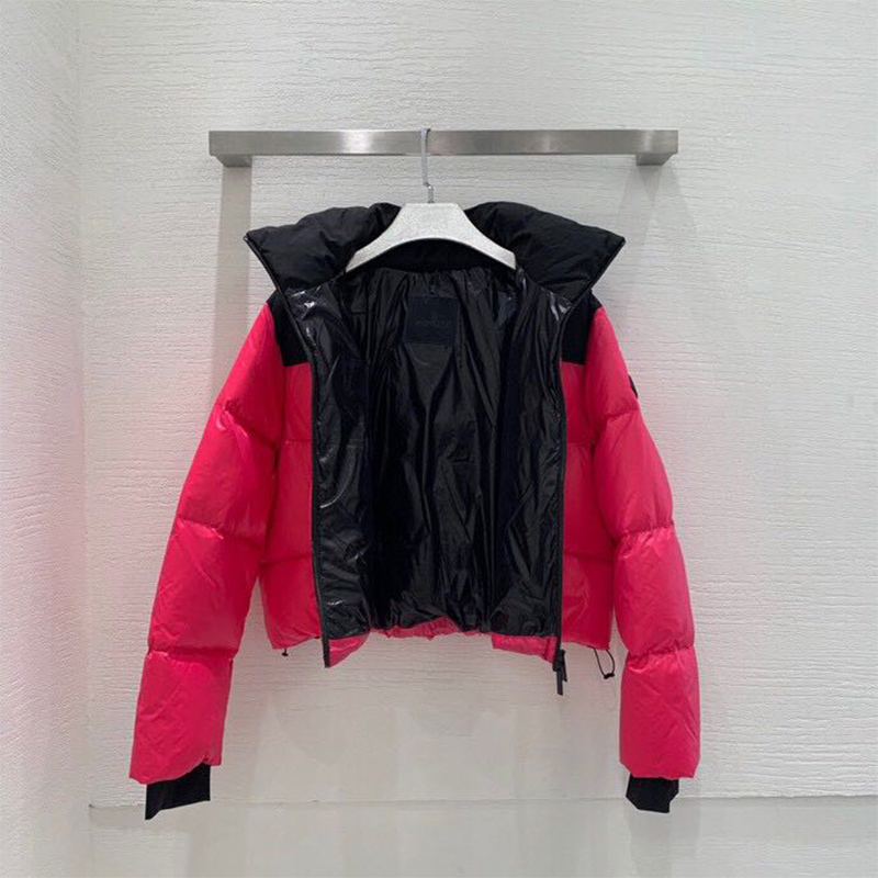 Moncler  Jasione Short Down Jacket In Bubblegum Pink - 