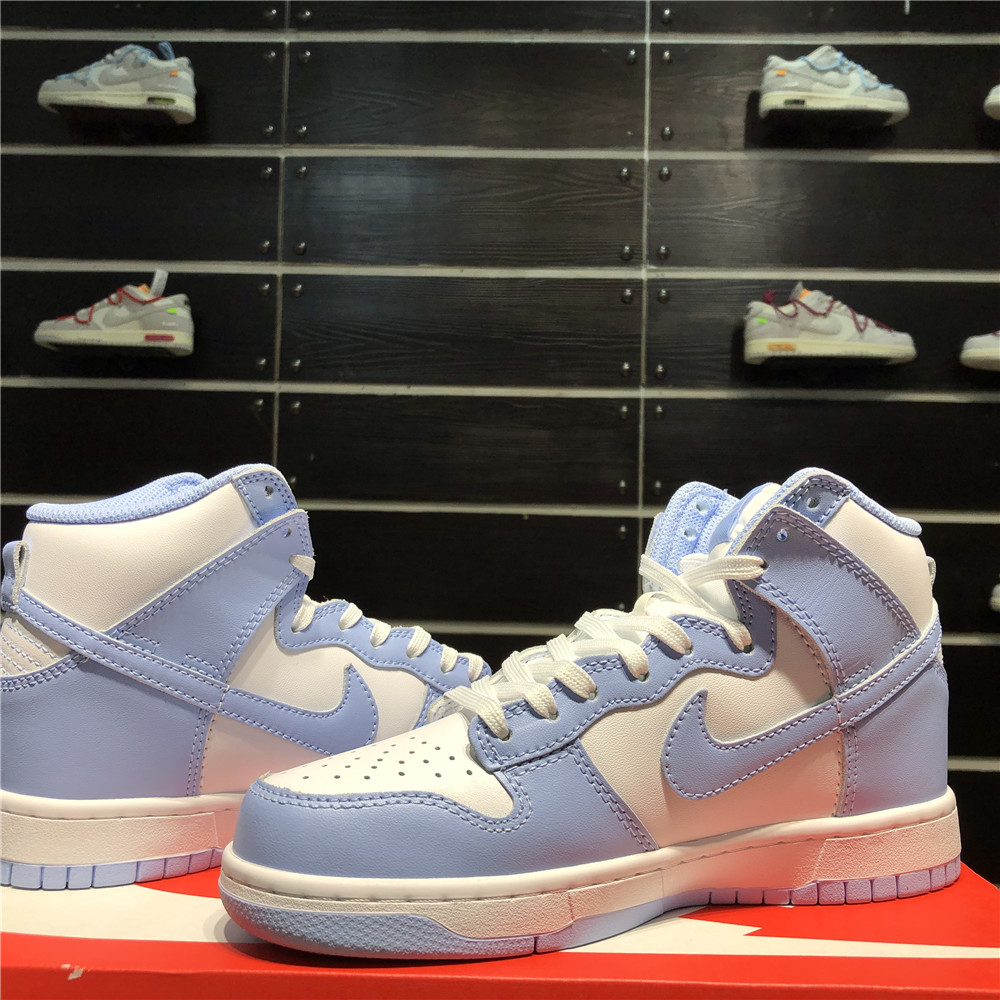 Nike Wmns SB Dunk High Aluminum Sneaker DD1869-107 - DesignerGu
