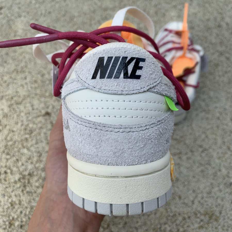 Nike Dunk Low  - 