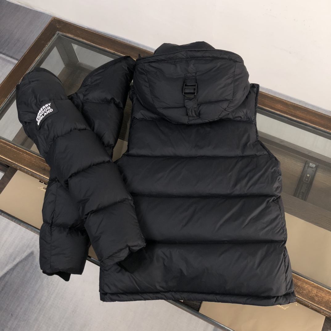 Burberry Logo Print Down Jacket - 