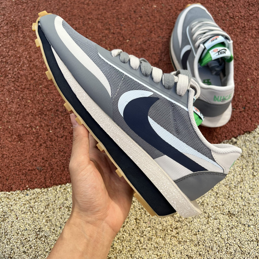 Clot X Sacai X Nike Waffle DH3114-001 - 