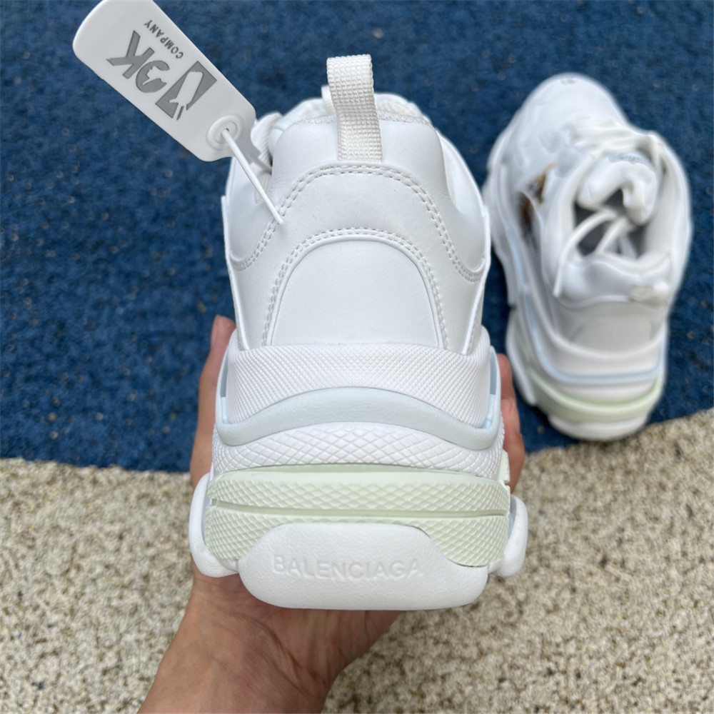 Balenciaga Triple S x Gucci Tiger Print Sneaker In White - 