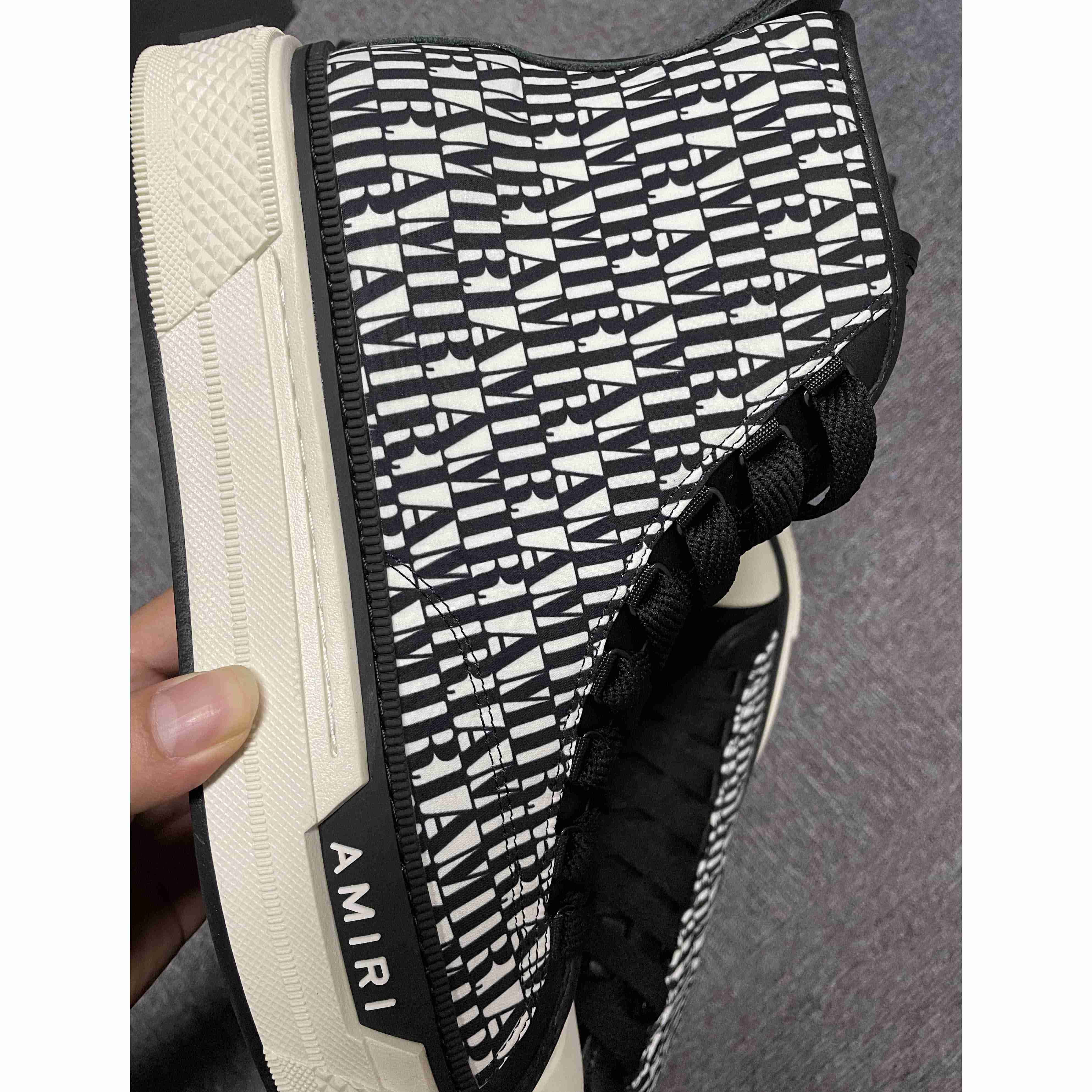 Amiri Logo-Print Canvas High-Top Sneakers - DesignerGu