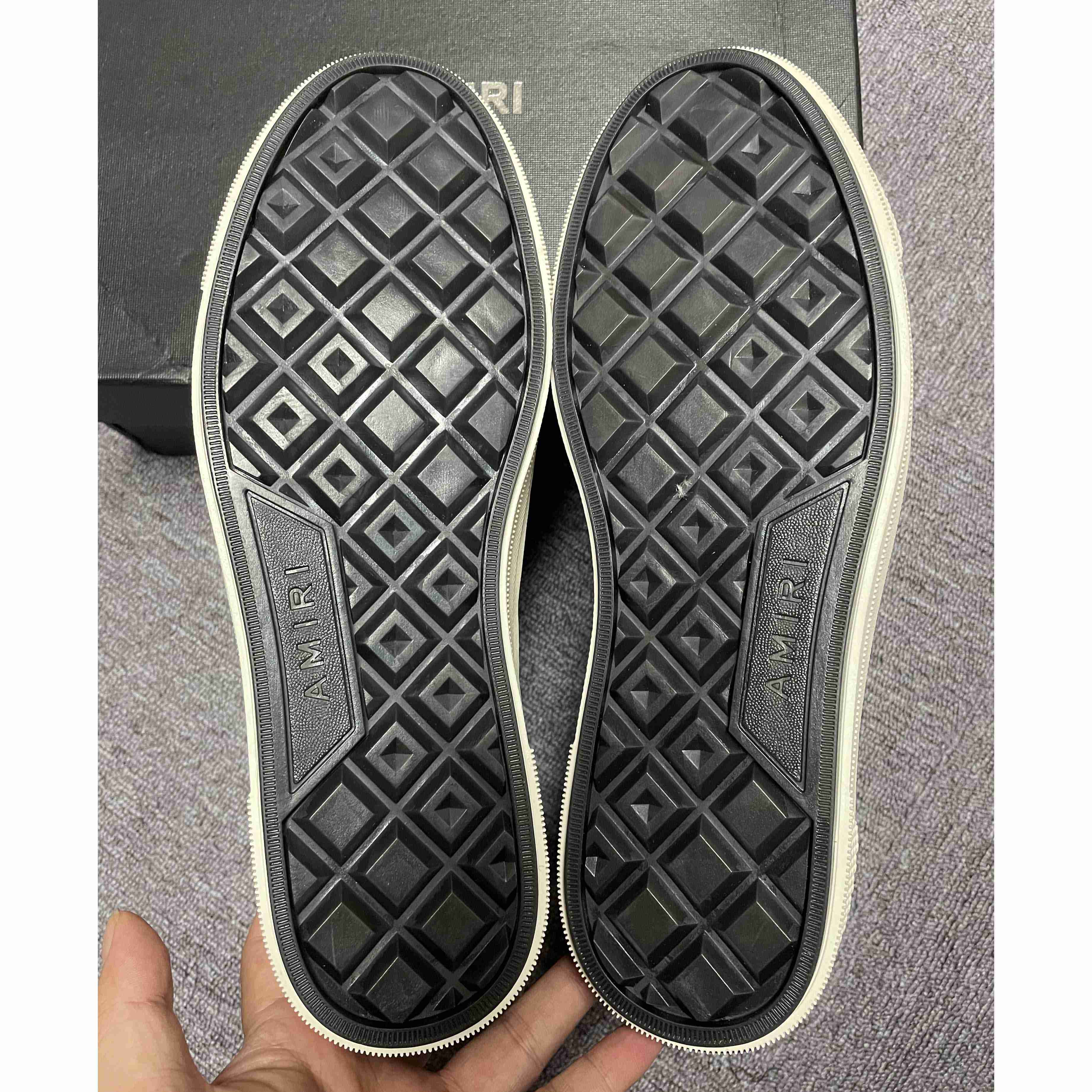Amiri Logo-Print Canvas High-Top Sneakers - DesignerGu