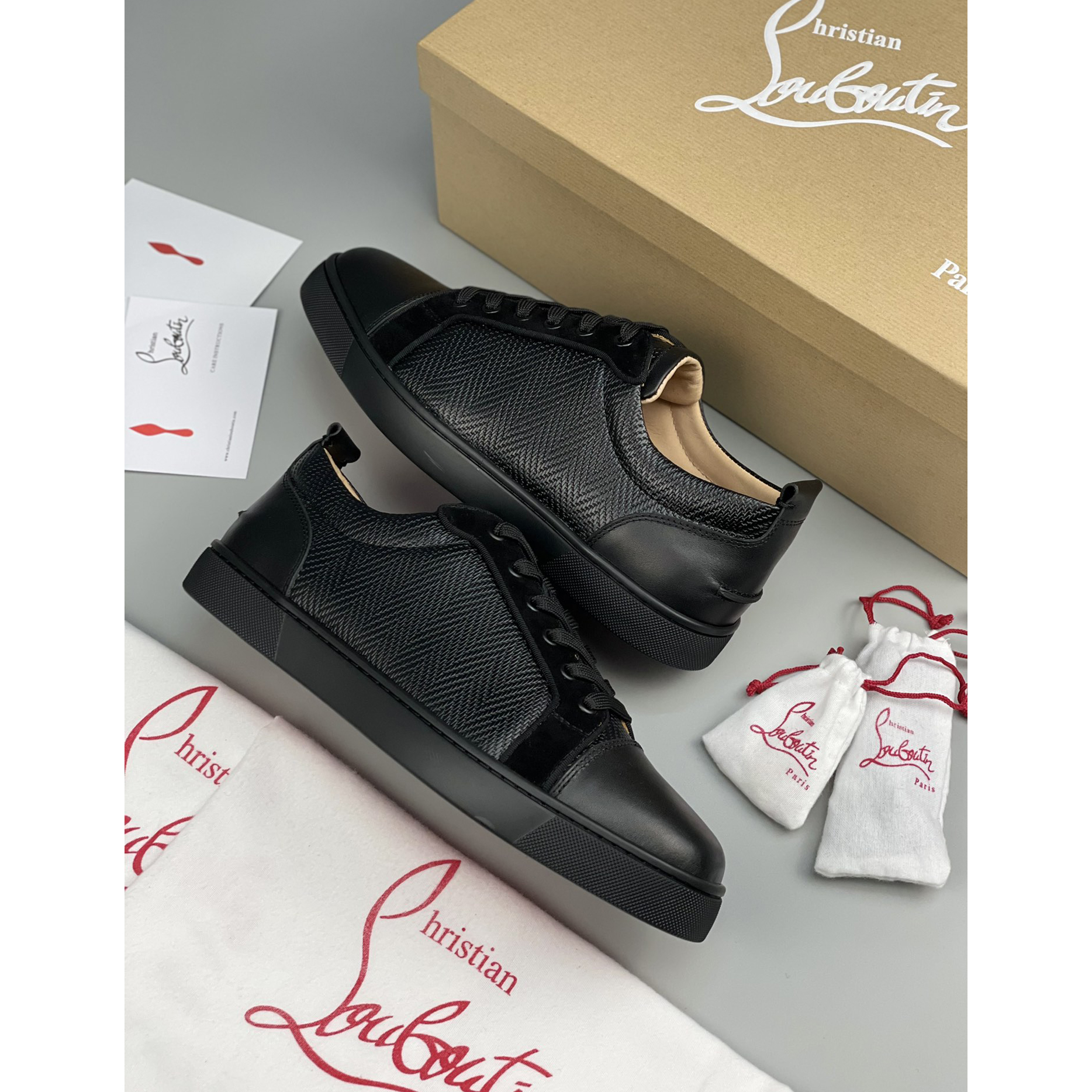 Christian Louboutin Sneaker - 