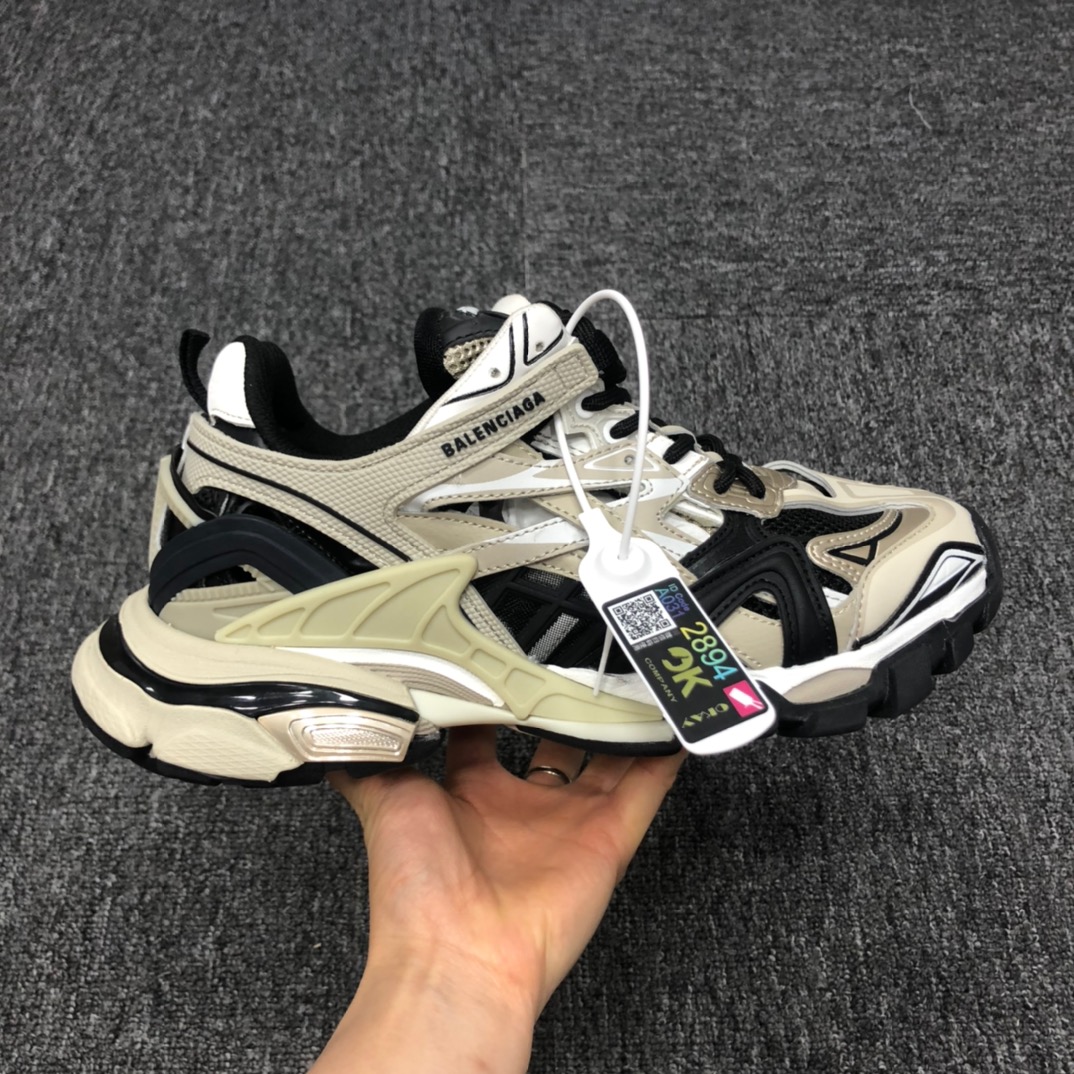 Balenciaga Track.2 Sneaker - 