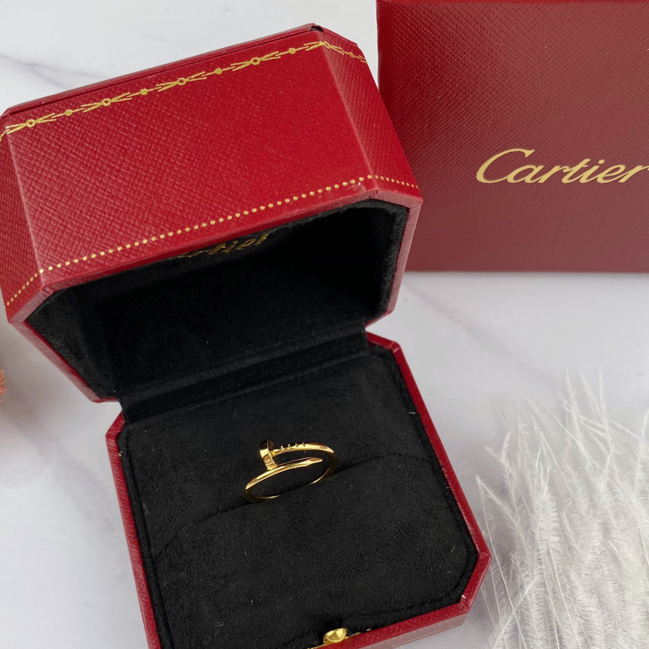 Cartier Juste Un Clou Ring - 