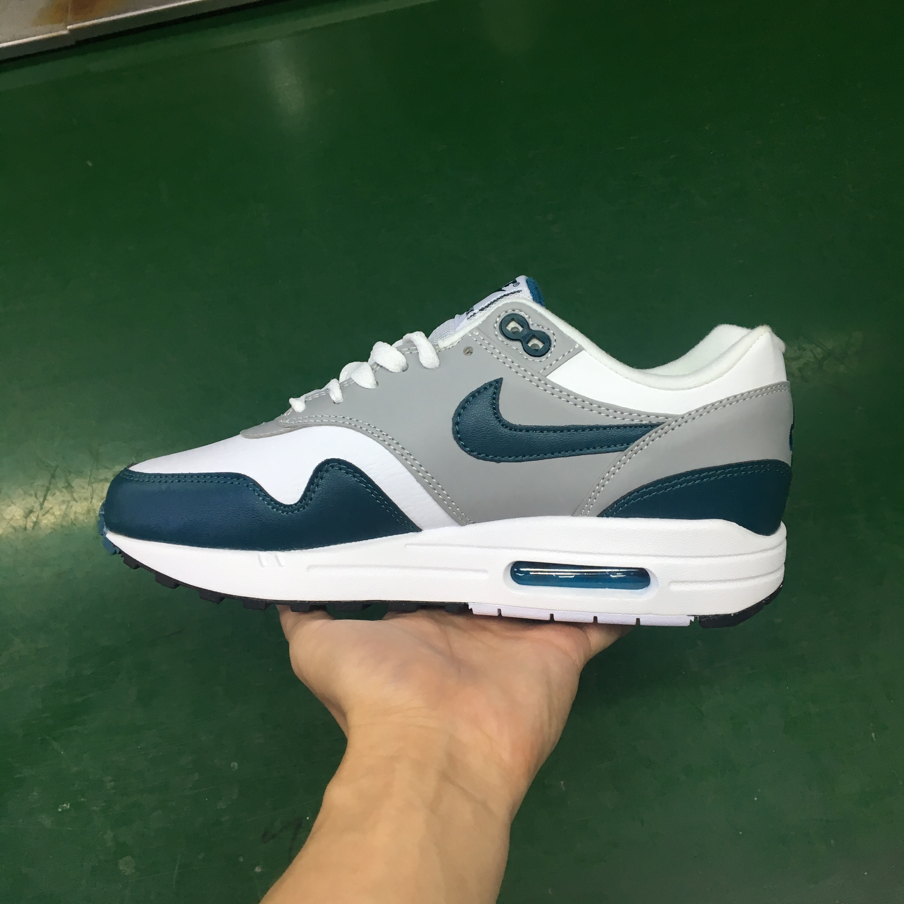 Nike Air Max 1 "Watermelon" Sneaker - 