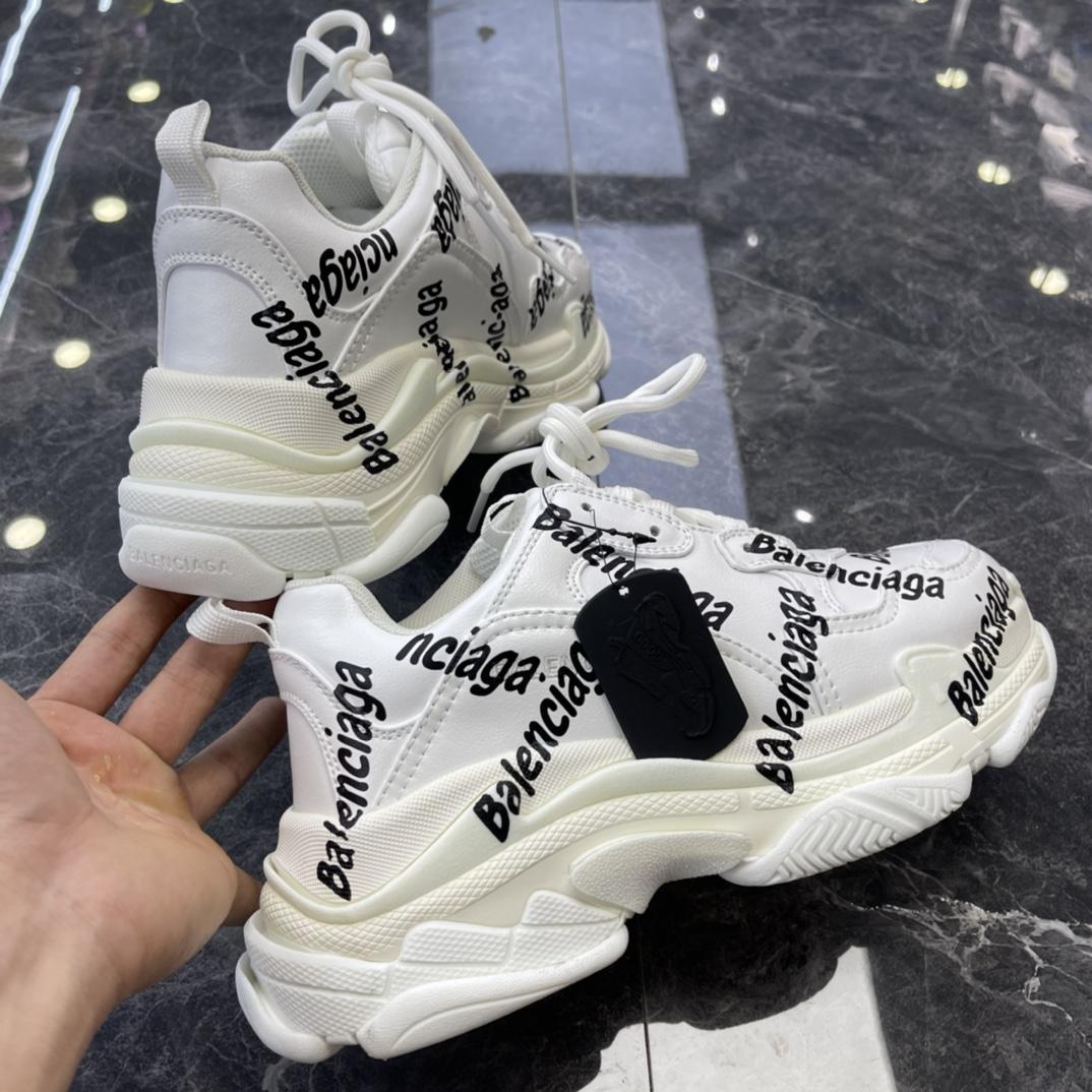 Balenciaga Triple S Logotype Sneaker In White And Black Technical Material - DesignerGu
