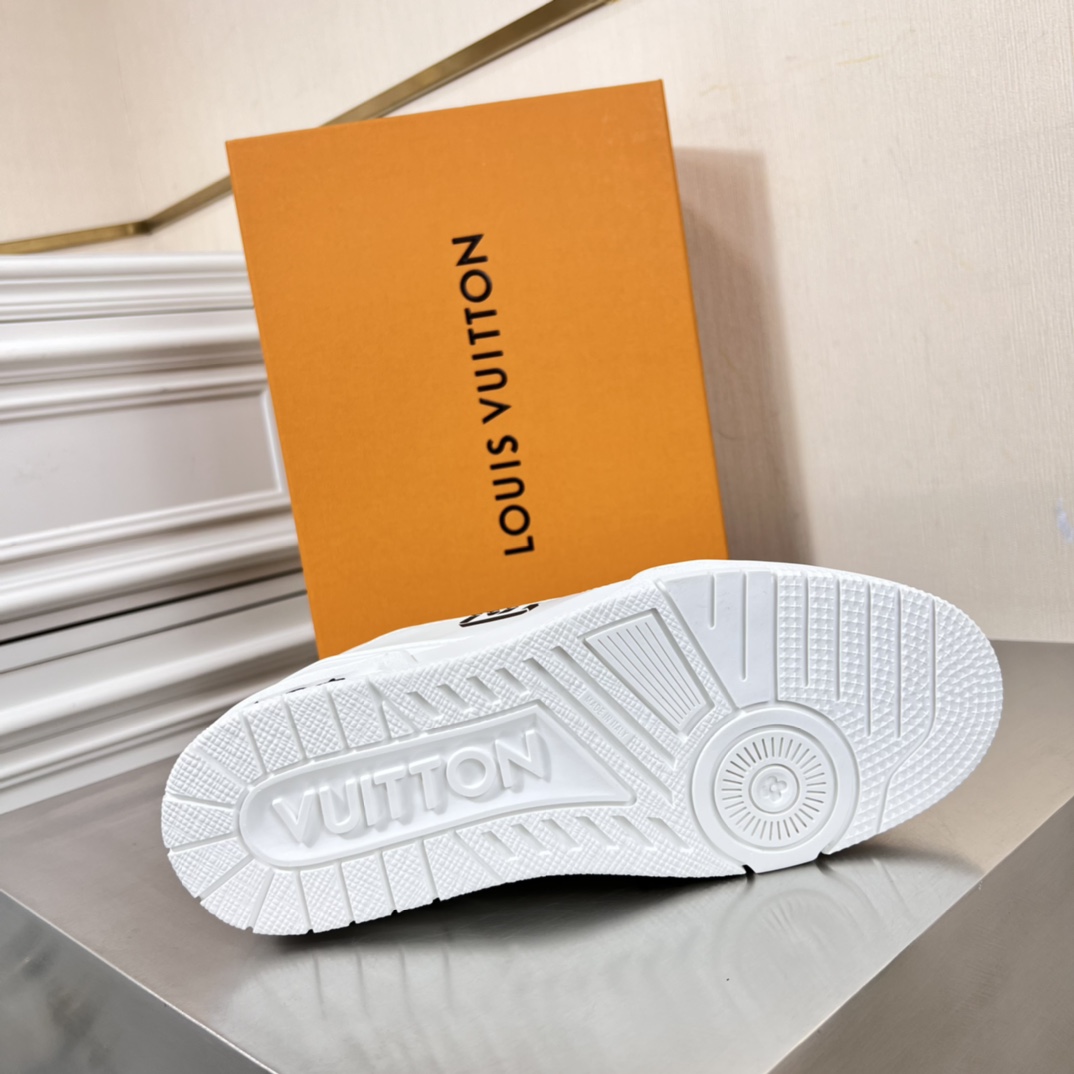 Louis Vuitton LV Trainer Sneaker    (Upon uk size)   1AAGXZ - 