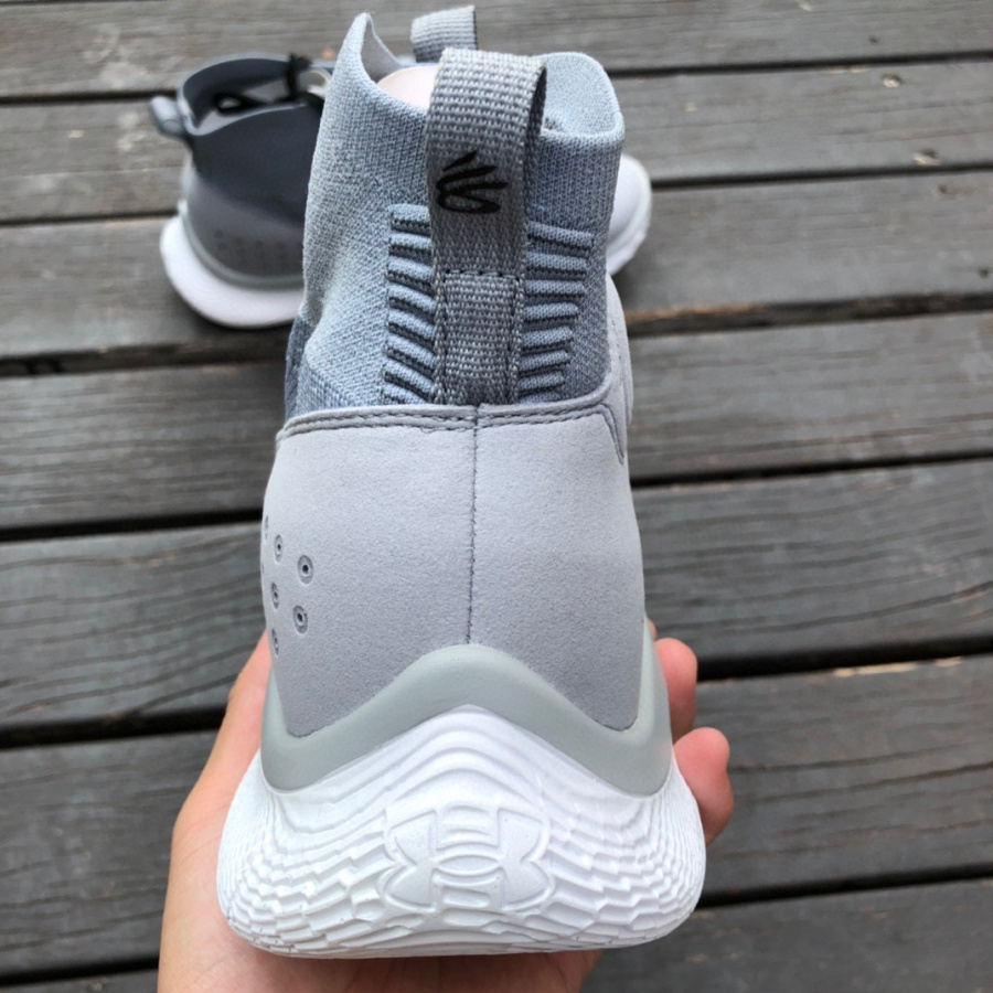Under Armour Curry 4 Flotro"Grey/Black" Sneaker     3024861-102 - 