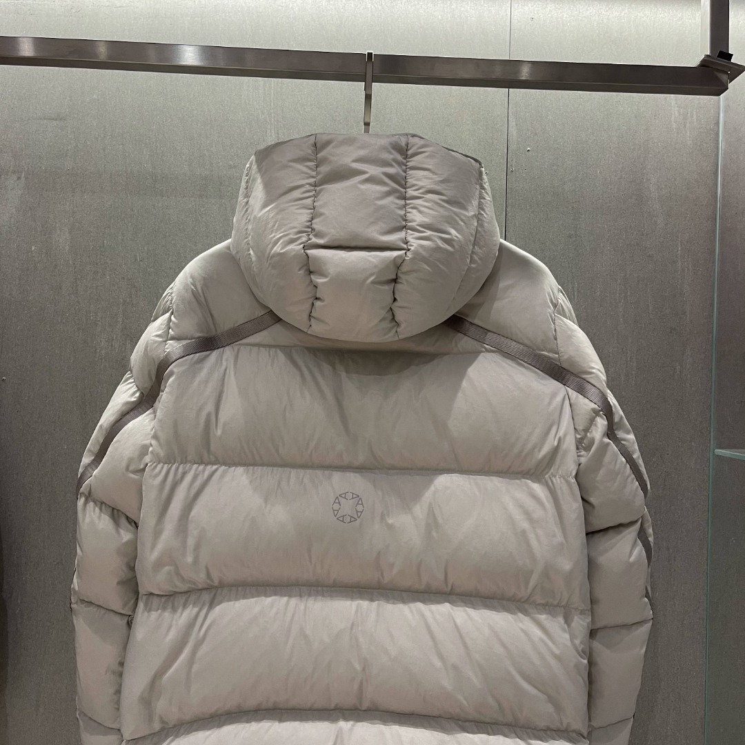 Moncler Short Down Jacket    - 
