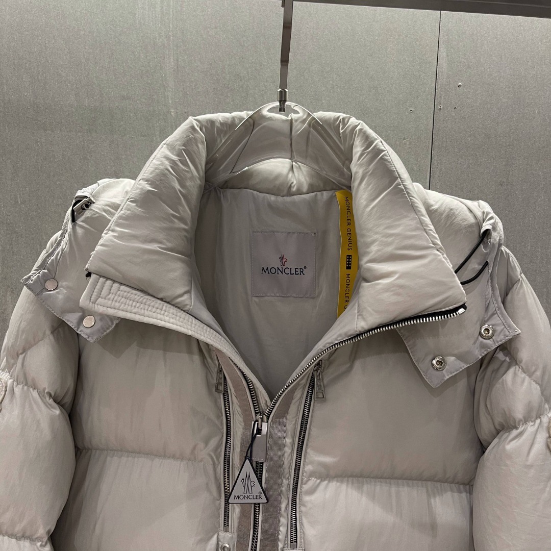 Moncler Short Down Jacket    - 