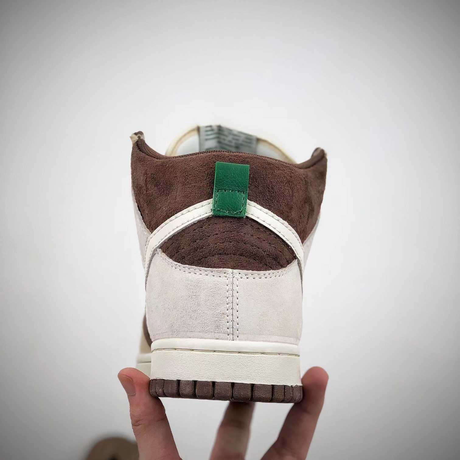 Nike Dunk High "Light Chocolate"Sneakers       DH5348-100 - 