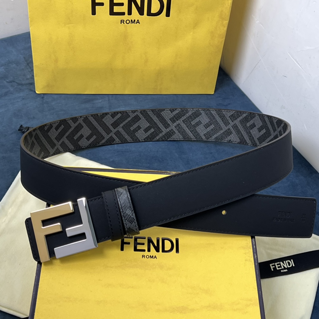 Fendi Reversible Black Leather Belt  - 