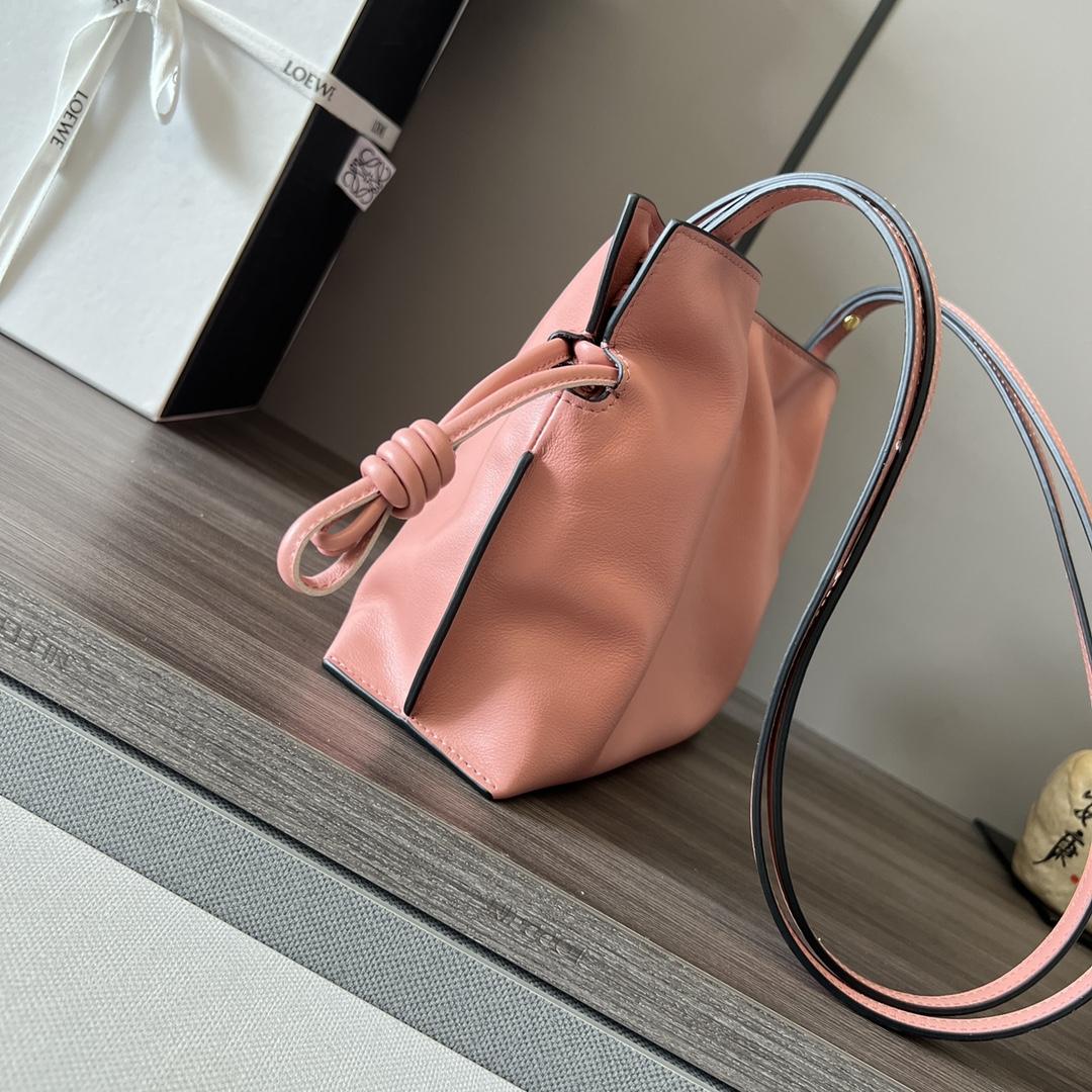 Loewe Flamenco Clutch In Nappa Calfskin - 