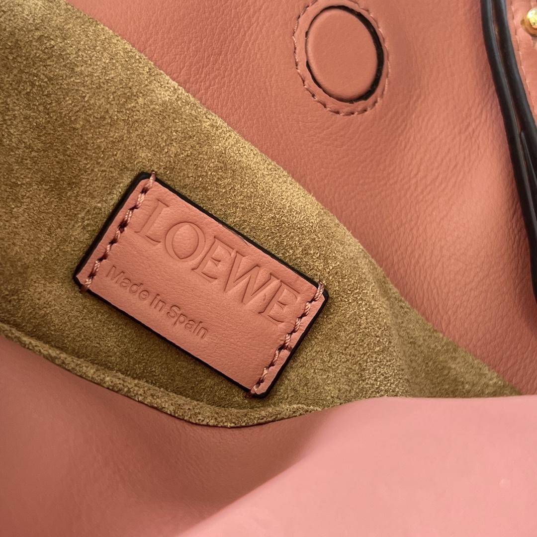 Loewe Flamenco Clutch In Nappa Calfskin - 