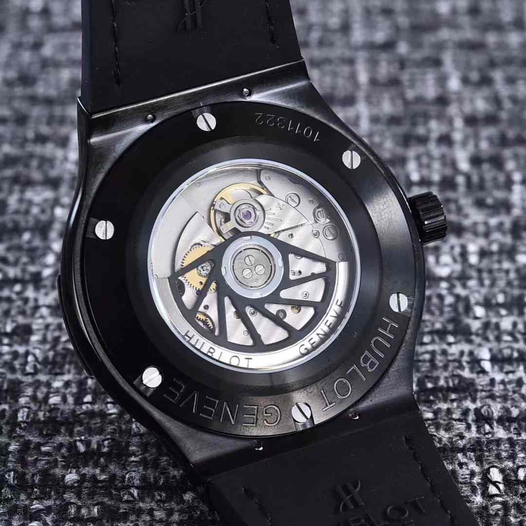 Hublot Black Magic - 