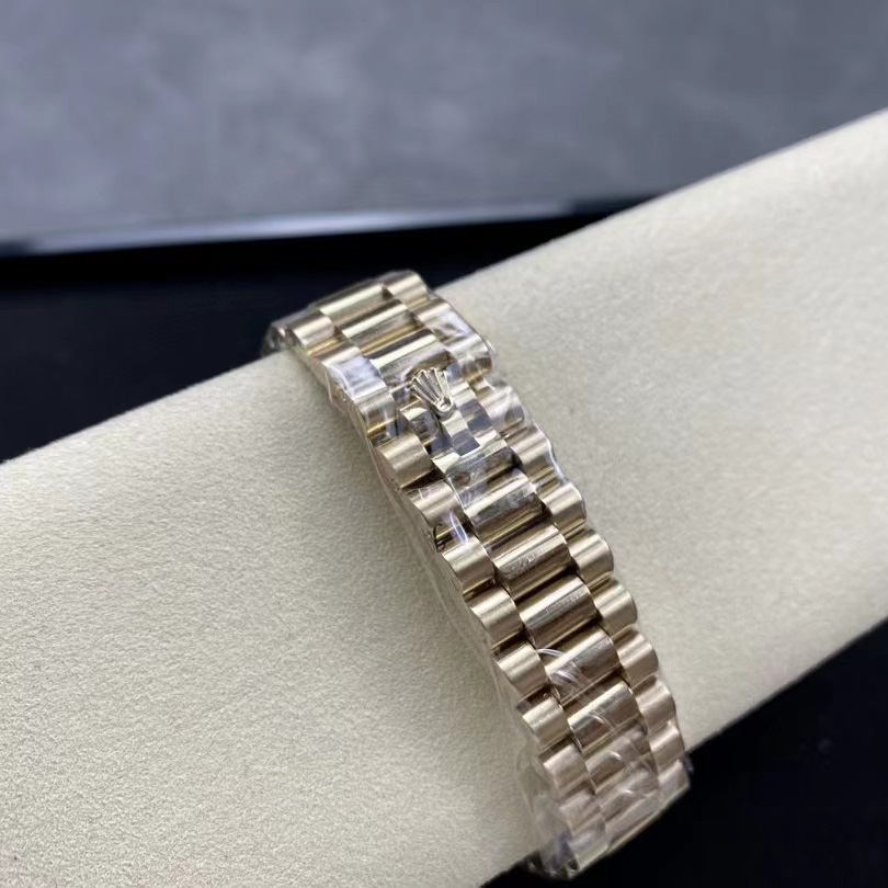 Rolex Day-Date Watch - 