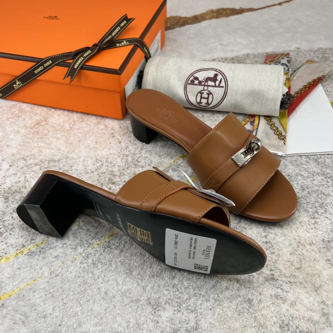 Hermes Open Toe Round Toe Casual Style Plain Leather Block Heels - 