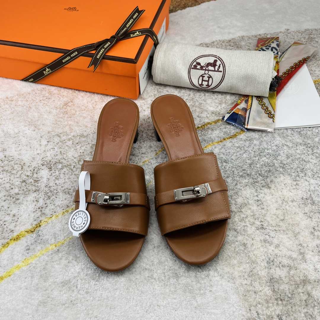 Hermes Open Toe Round Toe Casual Style Plain Leather Block Heels - 