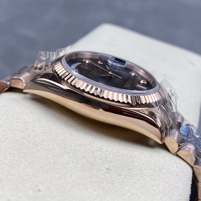 Rolex Day-Date Watch   - 