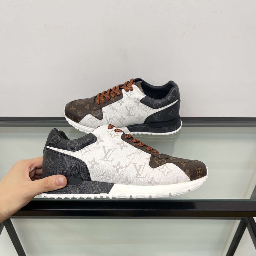 Louis Vuitton Run Away Sneaker        1A3N7W - 