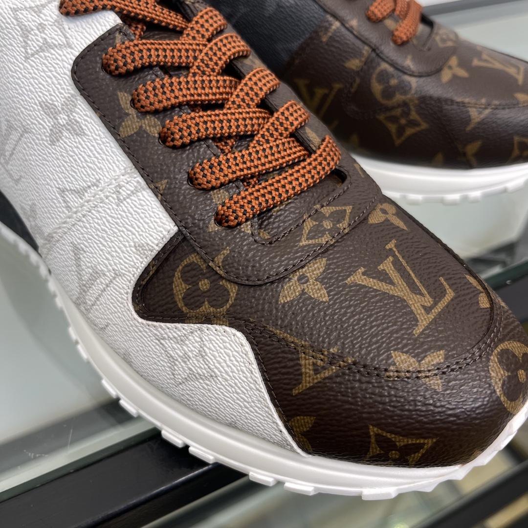 Louis Vuitton Run Away Sneaker        1A3N7W - 