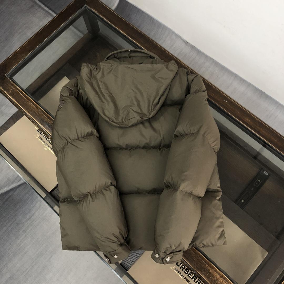 Moncler Besbre Short Down Jacket - 