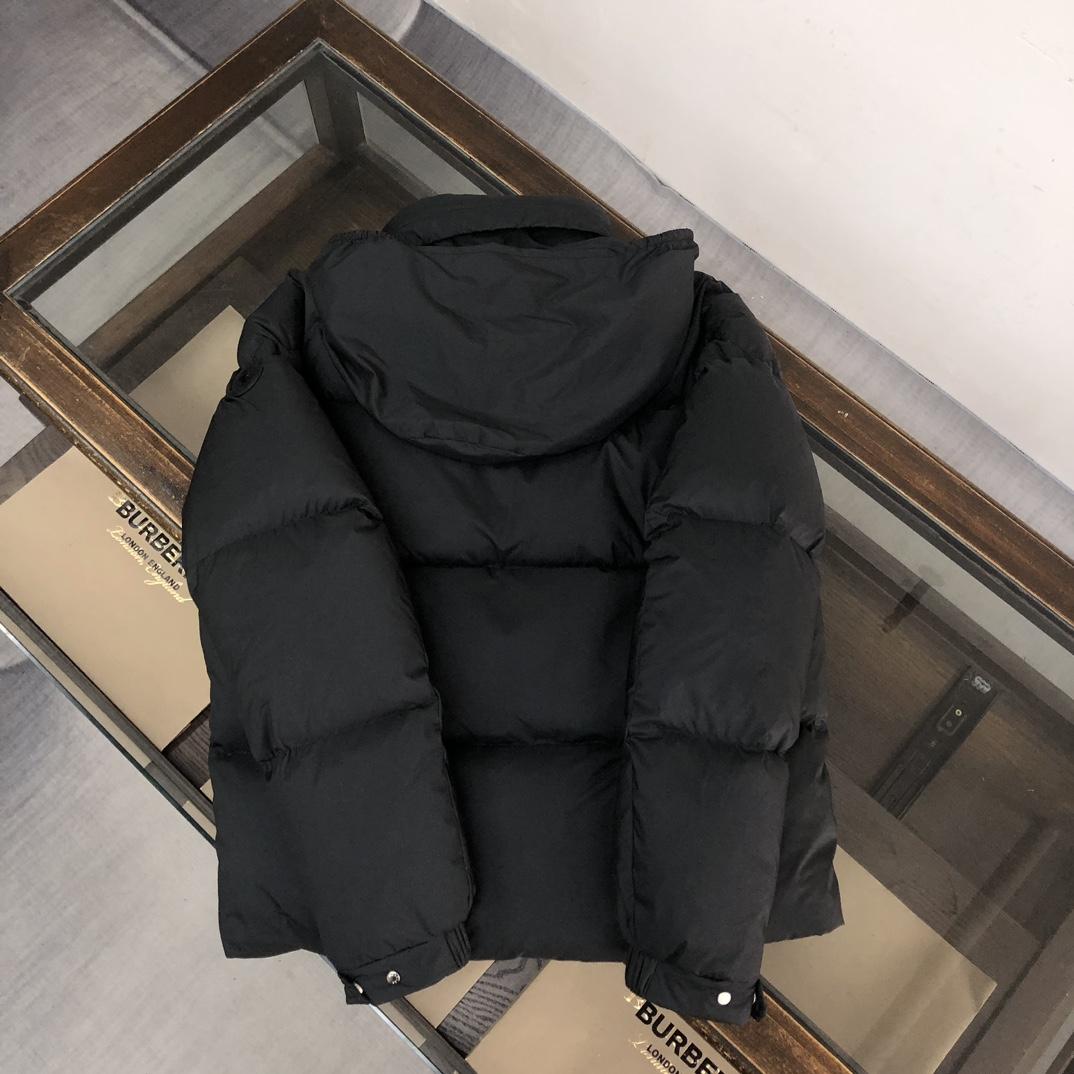 Moncler Besbre Short Down Jacket - 