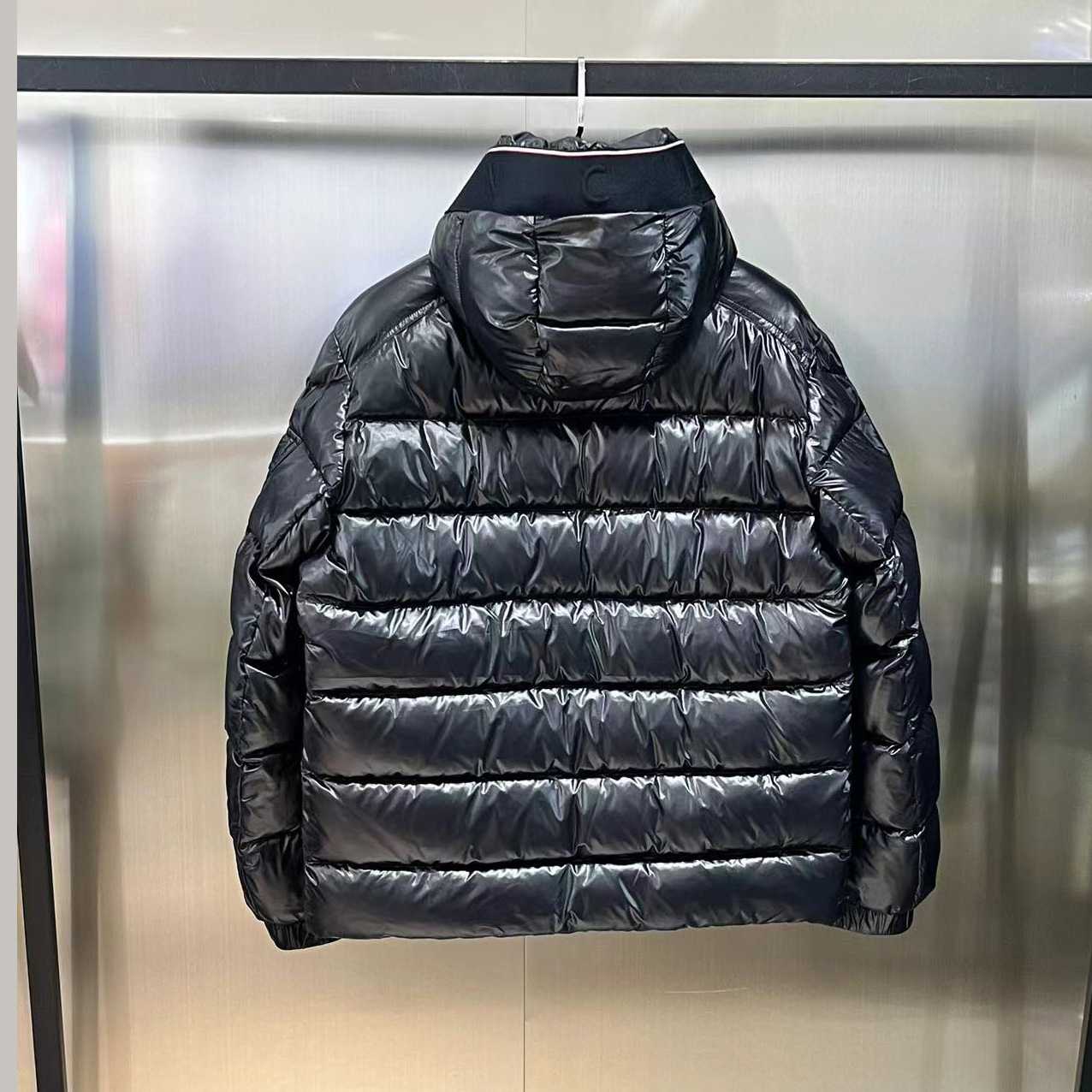 Moncler Pavin Short Down Jacket - 