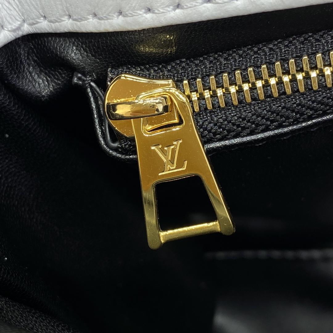 Louis Vuitton GO-14 MM   M22890 - 