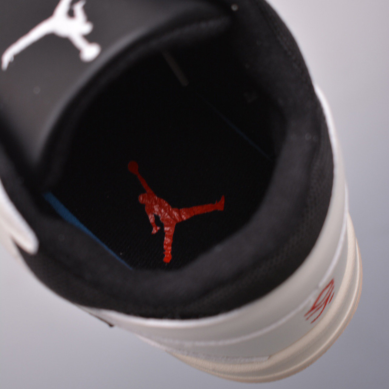 Travis Scott x Jordan Executive The Check Sneaker    FZ8117 - 